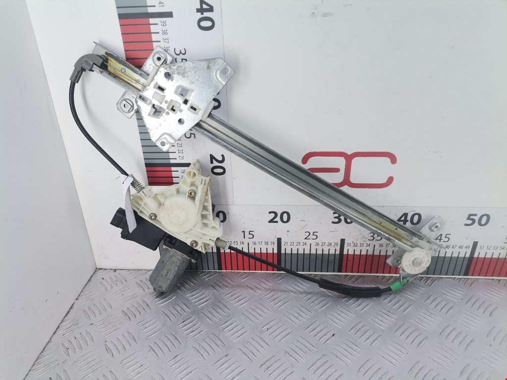 Стеклоподъемник передний правый MITSUBISHI Space Star 1999-2006