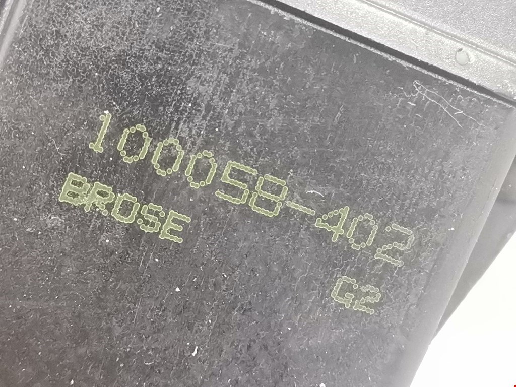 Стеклоподъемник передний правый MITSUBISHI Space Star 1999-2006