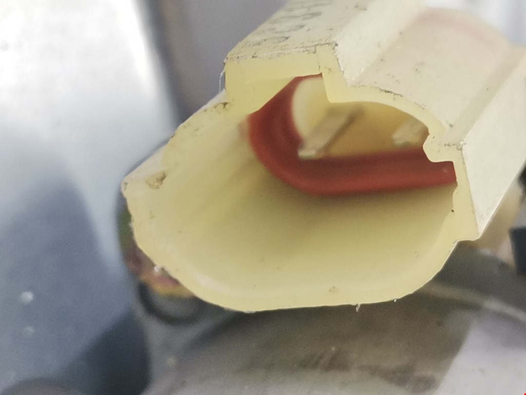 Стеклоподъемник передний правый KIA Cerato I 2004-2009