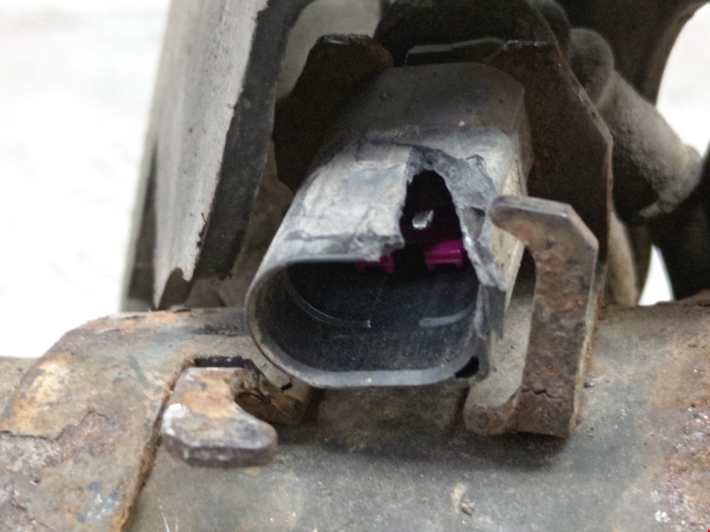 Амортизатор задний правый VOLKSWAGEN Touareg 2002-2010