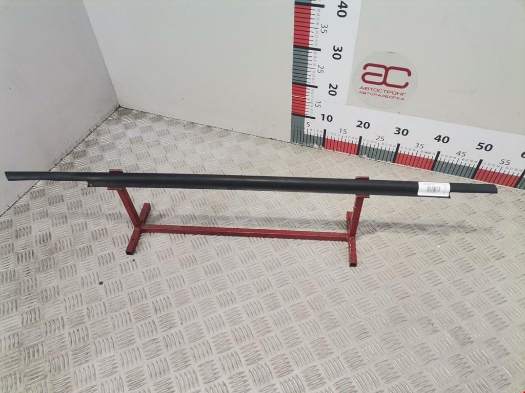 Накладка декоративная (молдинг) стекла двери передней правой Opel Meriva A (2003-2010)