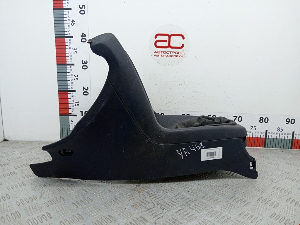 Консоль VOLKSWAGEN Polo IV 2001-2009