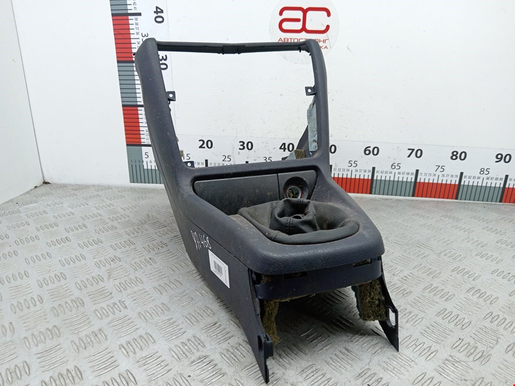 Консоль VOLKSWAGEN Polo IV 2001-2009