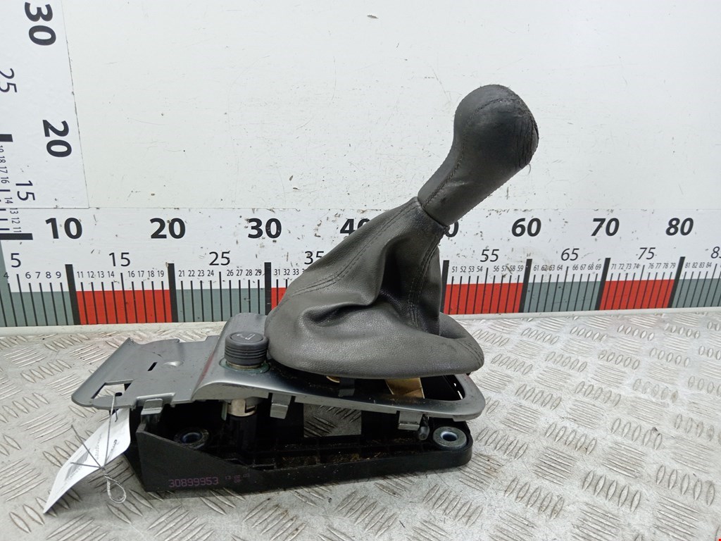 Кулиса (селектор) АКПП/МКПП в салоне VOLVO V40 I 1995-2004