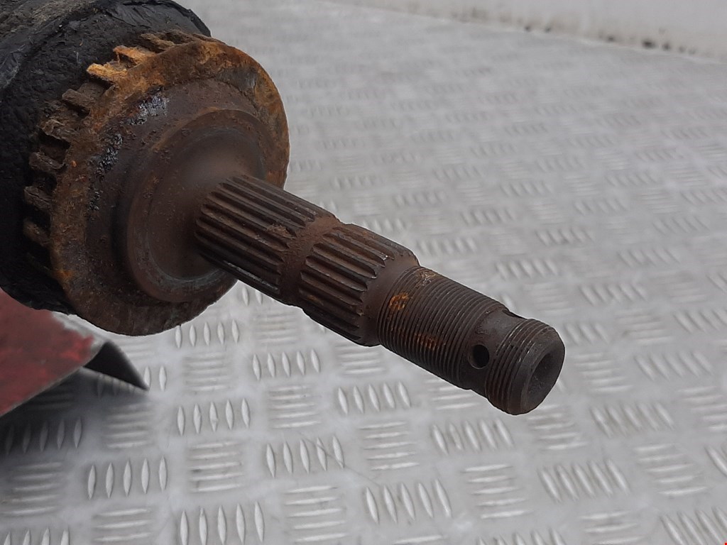 Полуось (привод, приводной вал) передняя правая OPEL Meriva A 2003-2010