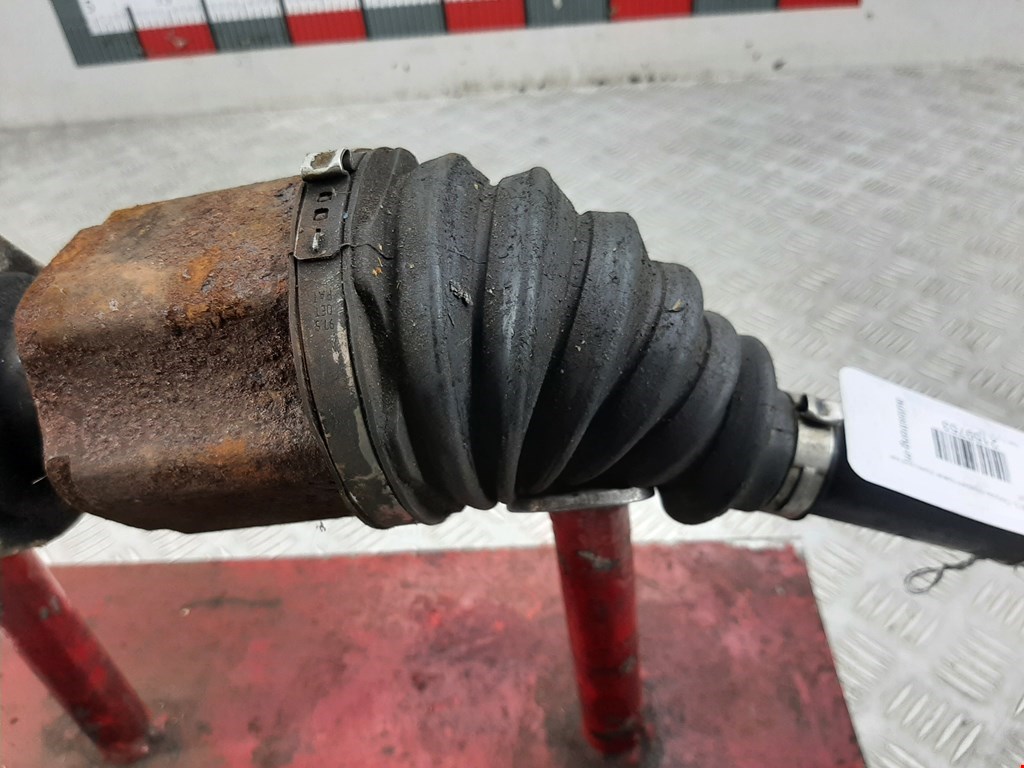 Полуось (привод, приводной вал) передняя правая OPEL Signum 2003-2008