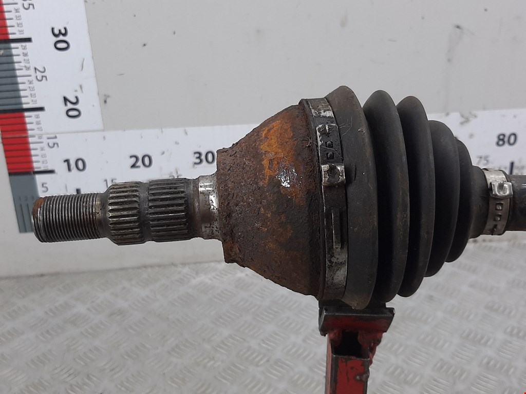 Полуось (привод, приводной вал) передняя левая OPEL Signum 2003-2008