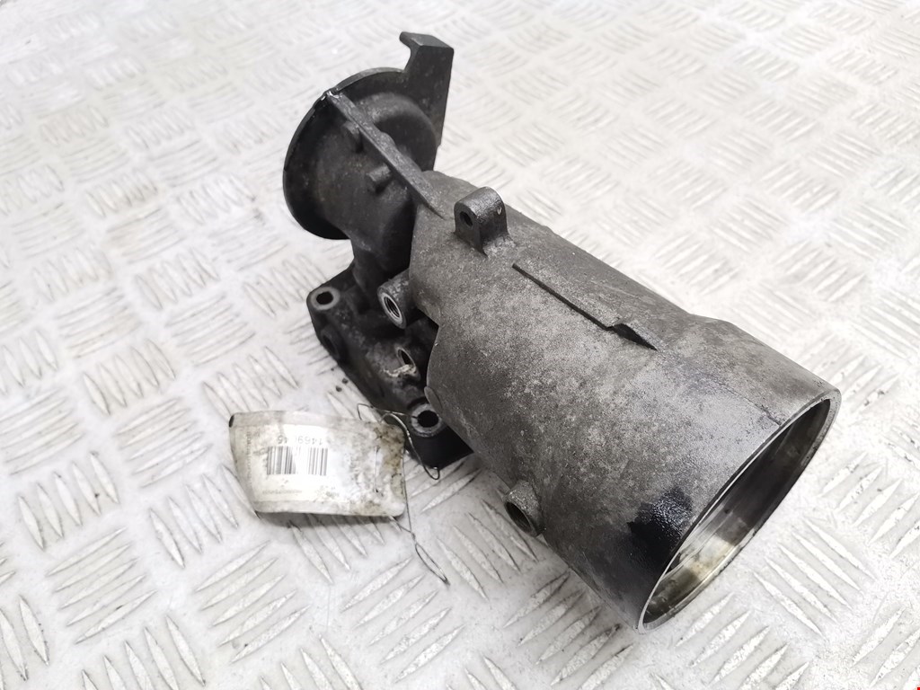 Корпус масляного фильтра Skoda Fabia 1 (1999-2007)