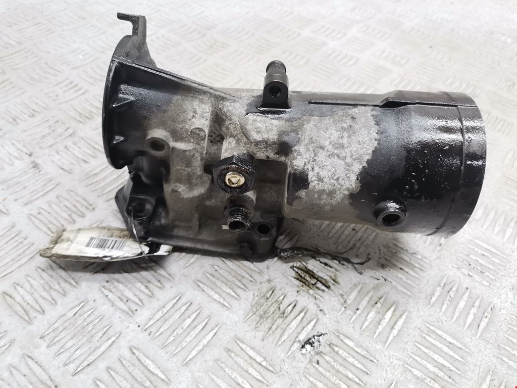 Корпус масляного фильтра VOLKSWAGEN Golf V Plus 2004-2009