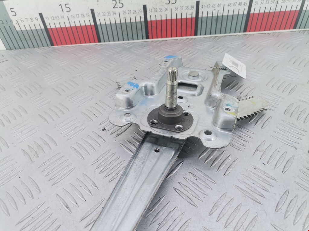 Стеклоподъемник задний левый NISSAN Micra K12 2003-2010