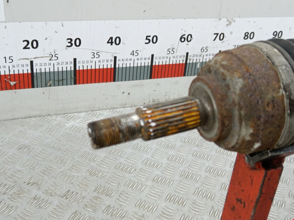 Полуось (привод, приводной вал) передняя левая RENAULT Twingo 2007-2014