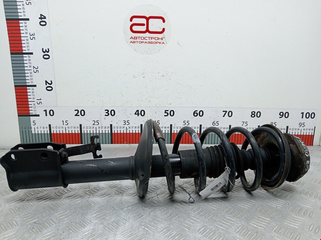 Амортизатор передний правый RENAULT Sandero 2009-2014