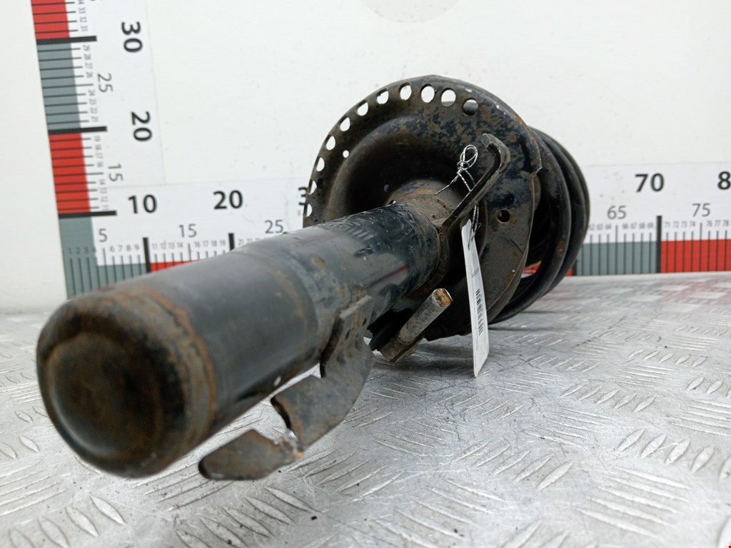 Амортизатор передний правый RENAULT Megane II 2002-2009