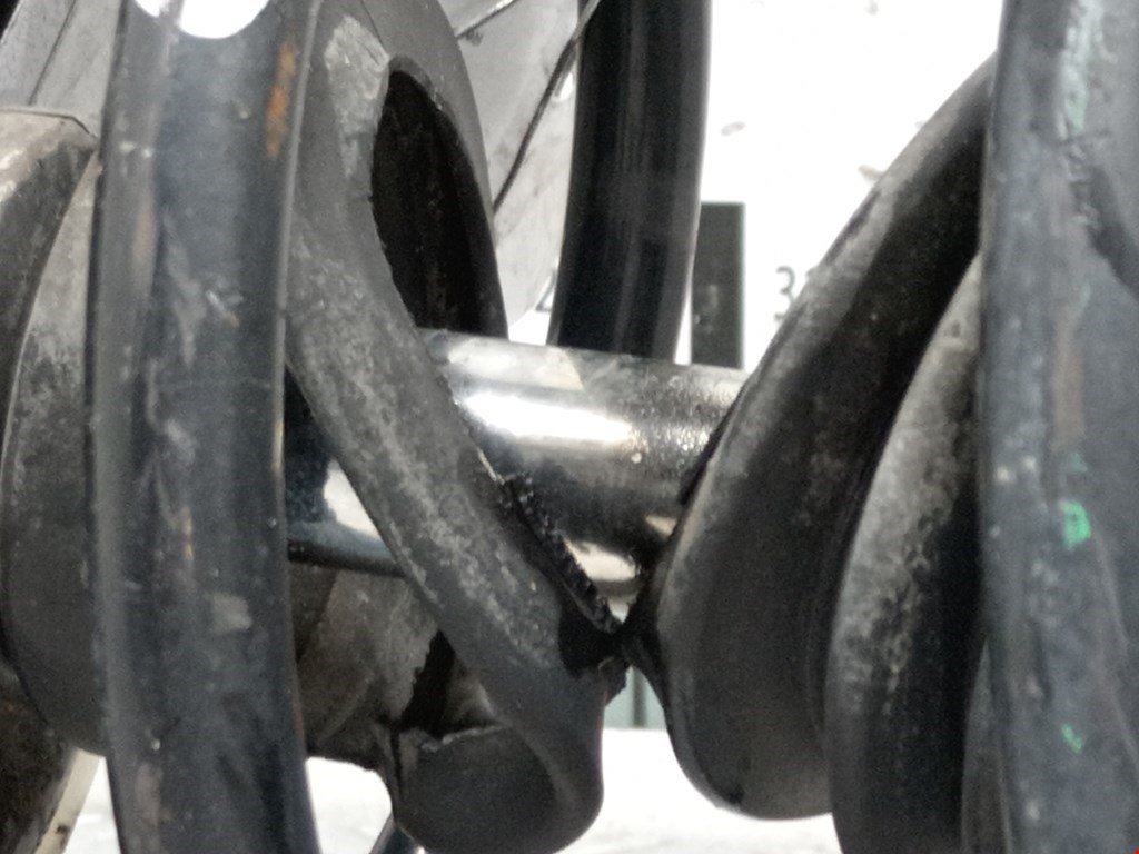 Амортизатор передний правый RENAULT Megane II 2002-2009