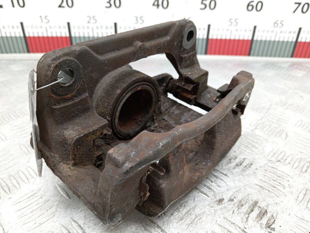 Суппорт передний правый RENAULT Scenic II 2003-2010