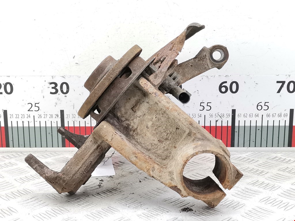 Ступица передняя правая VOLKSWAGEN Golf IV 1997-2003