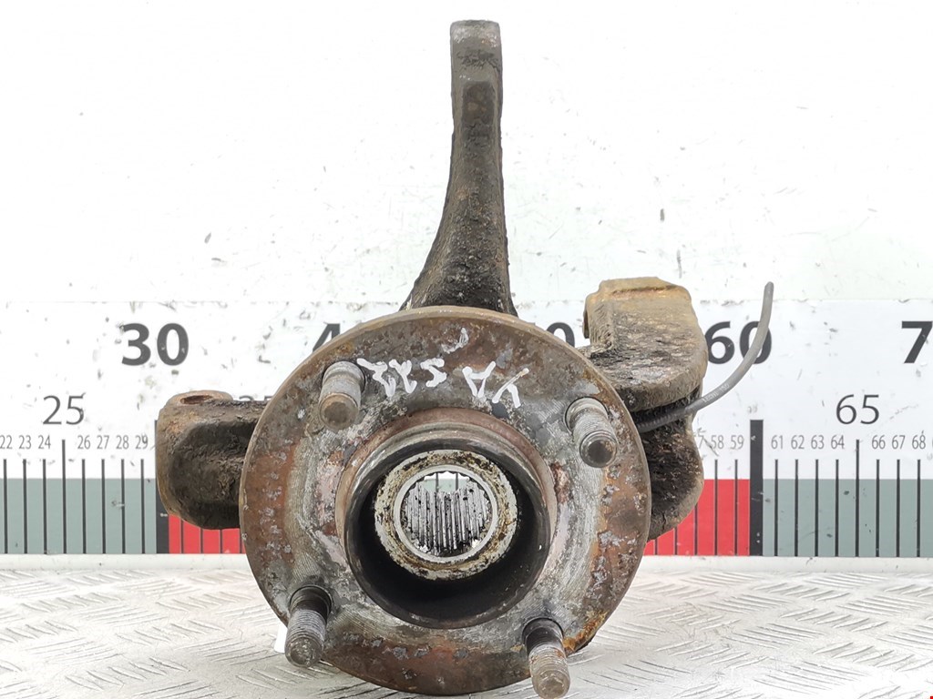 Ступица передняя правая FORD Fiesta 2001-2008