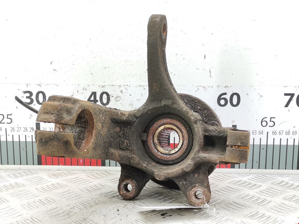 Ступица передняя правая FORD Fiesta 2001-2008