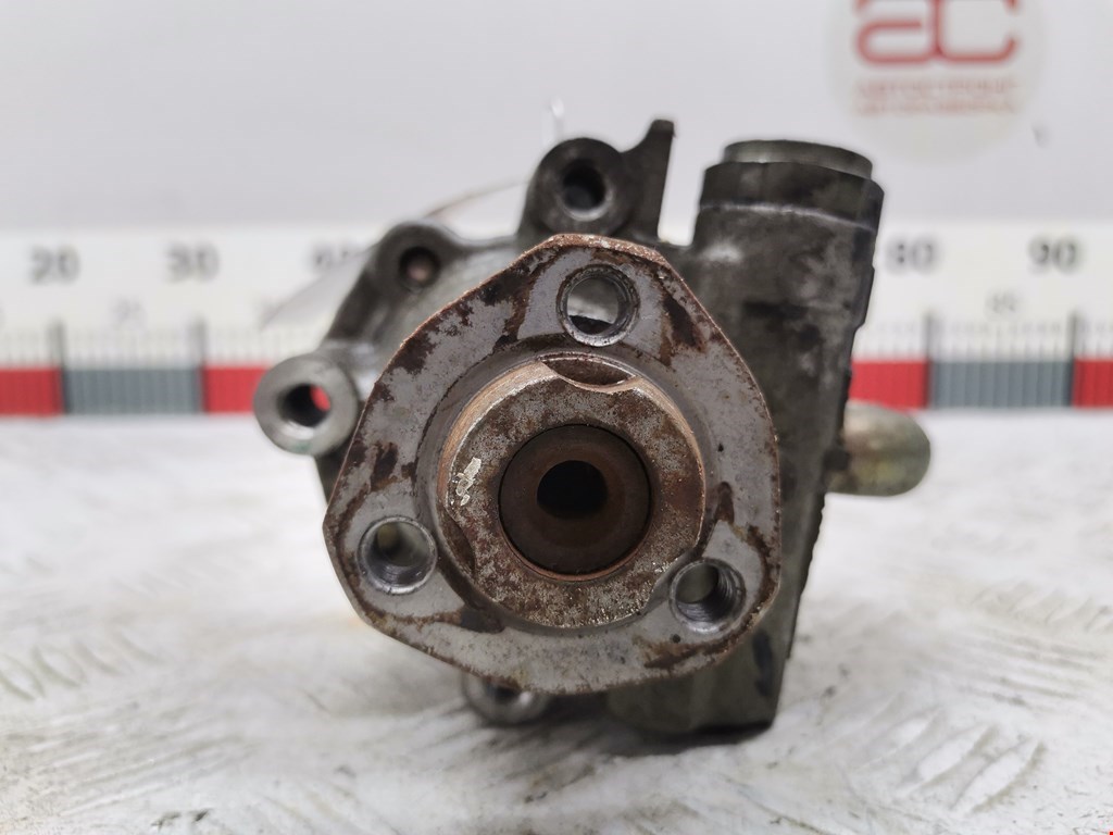 Насос гидроусилителя руля (ГУР) VOLKSWAGEN Golf IV 1997-2003