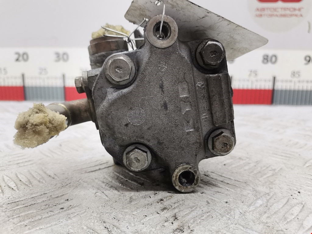 Насос гидроусилителя руля (ГУР) VOLKSWAGEN Golf IV 1997-2003