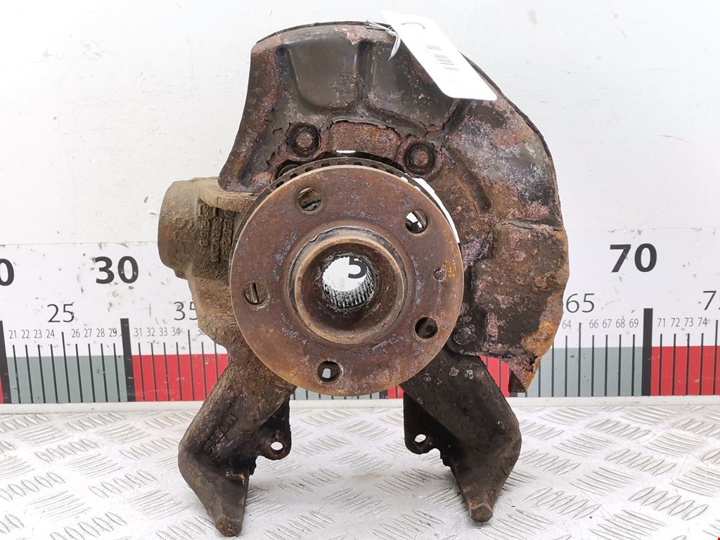 Ступица передняя правая VOLKSWAGEN Golf IV 1997-2003