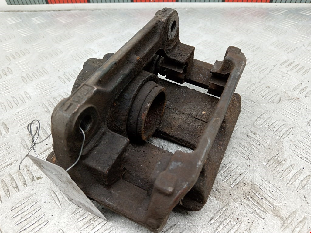 Суппорт передний правый RENAULT Scenic II 2003-2010