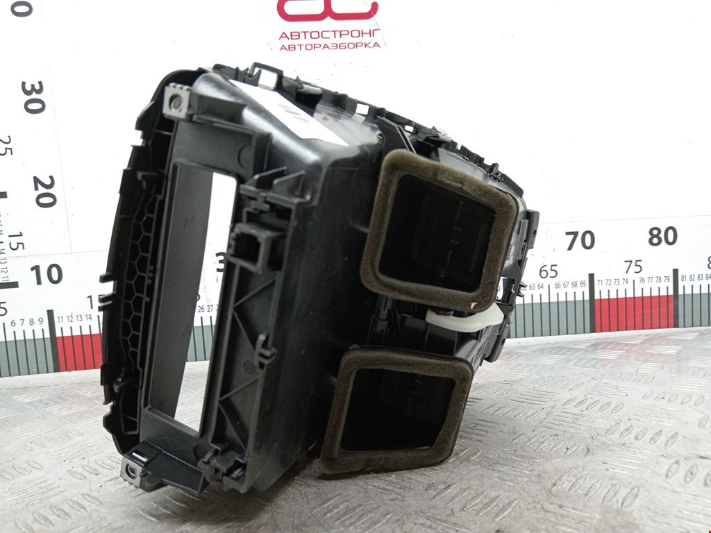 Дефлектор воздушный PEUGEOT 207 2006-2015