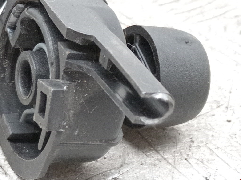 Ручка открывания капота RENAULT Sandero 2014-2022