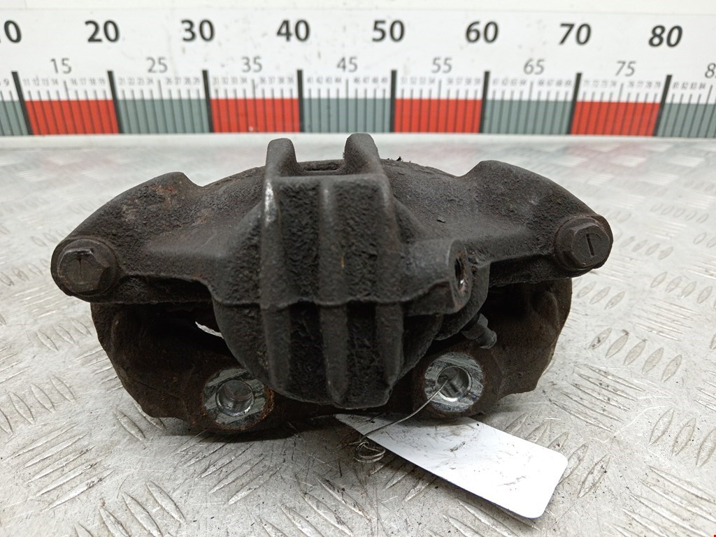 Суппорт передний правый CITROEN Berlingo 1996-2012