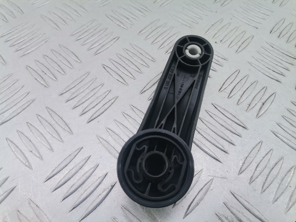 Ручка стеклоподъемника SKODA Octavia A4 1U- 1997-2010