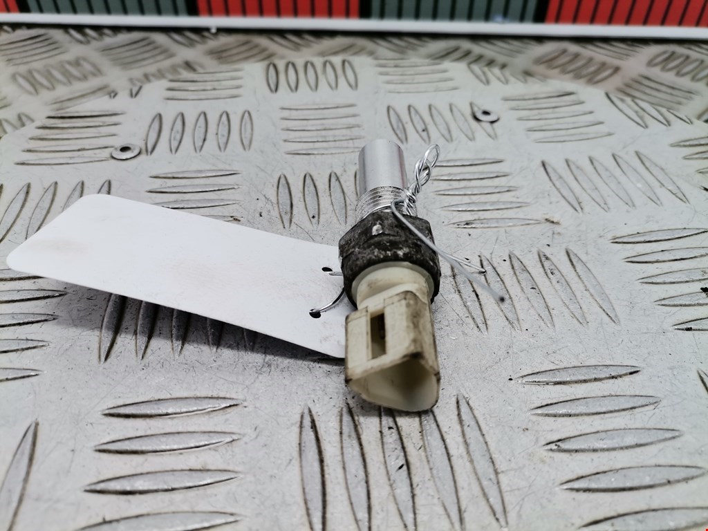 Датчик включения заднего хода FORD Fiesta 2001-2008