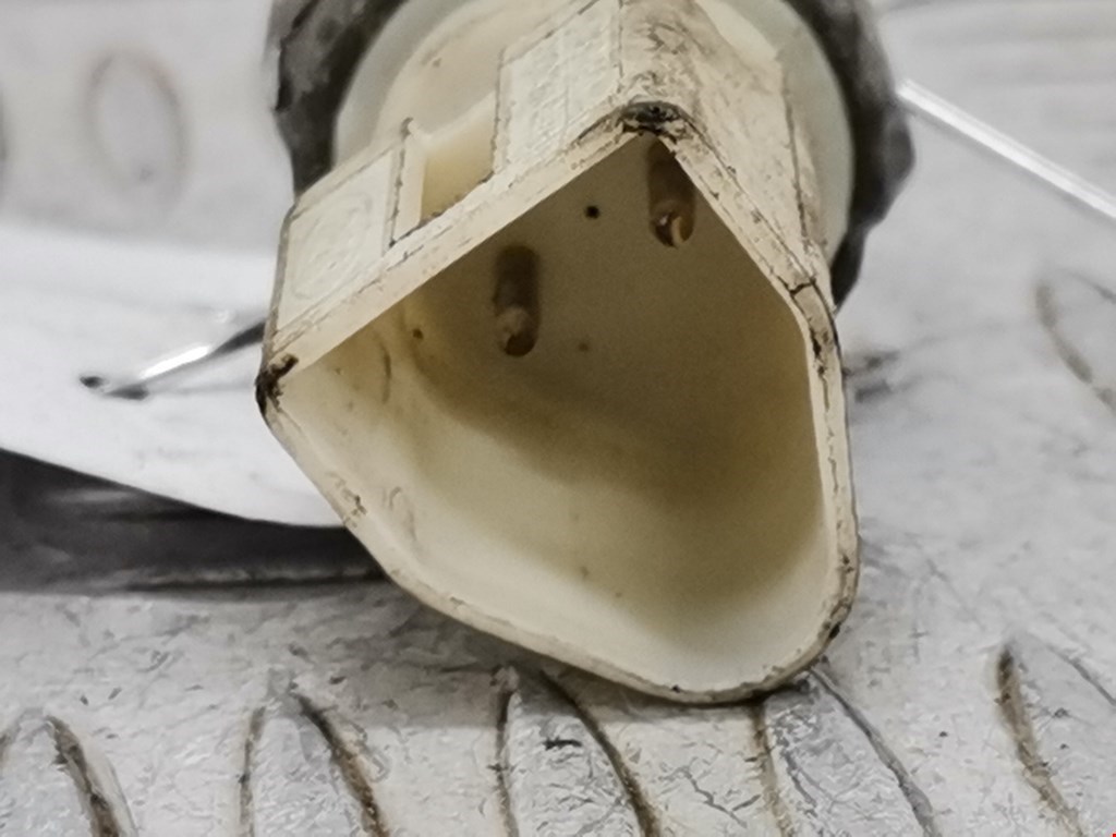 Датчик включения заднего хода FORD Fiesta 2001-2008