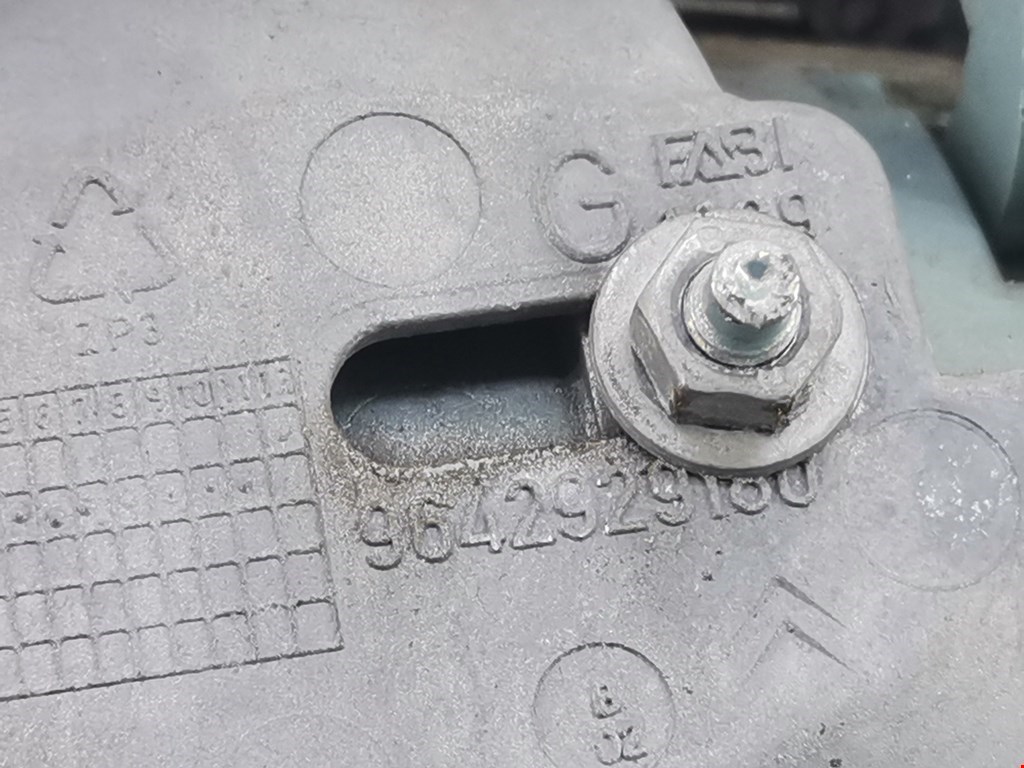 Ручка двери задней наружная левая CITROEN C5 I 2001-2008