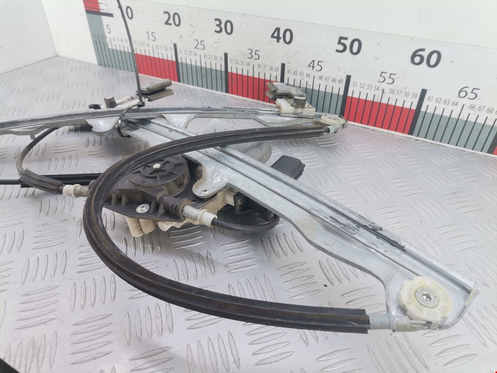 Стеклоподъемник передний левый MITSUBISHI Colt Z3 2003-2012