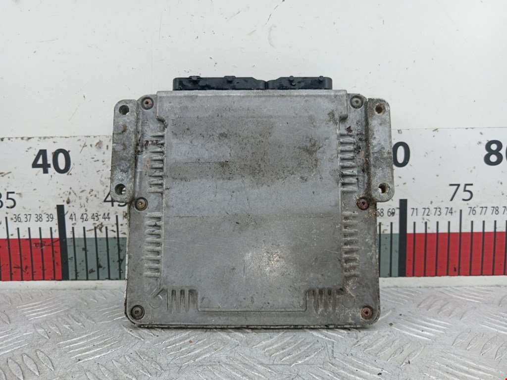 Блок управления двигателя (ЭБУ) CHRYSLER PT Cruser 2000-2010