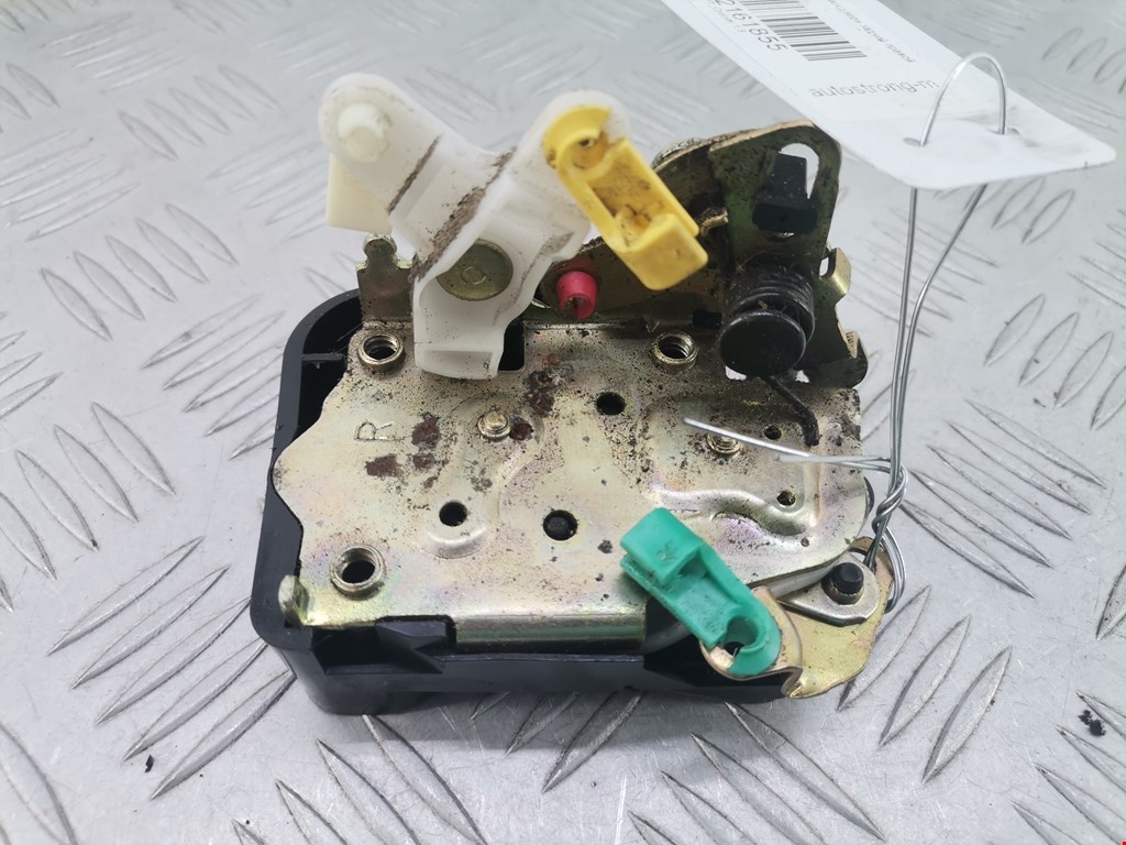 Замок двери задней правой CHRYSLER PT Cruser 2000-2010