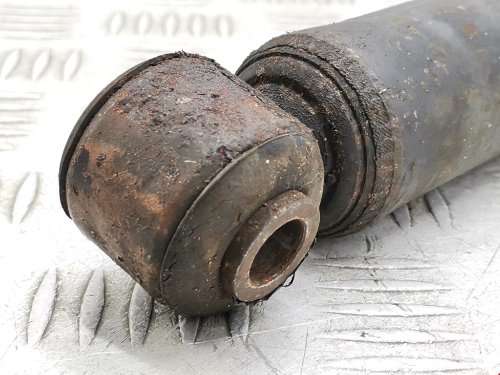 Амортизатор задний левый CHRYSLER PT Cruser 2000-2010