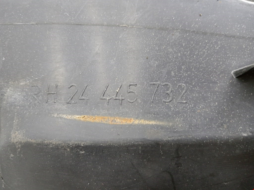 Локер (подкрылок) передний правый OPEL Omega B 1994-2004