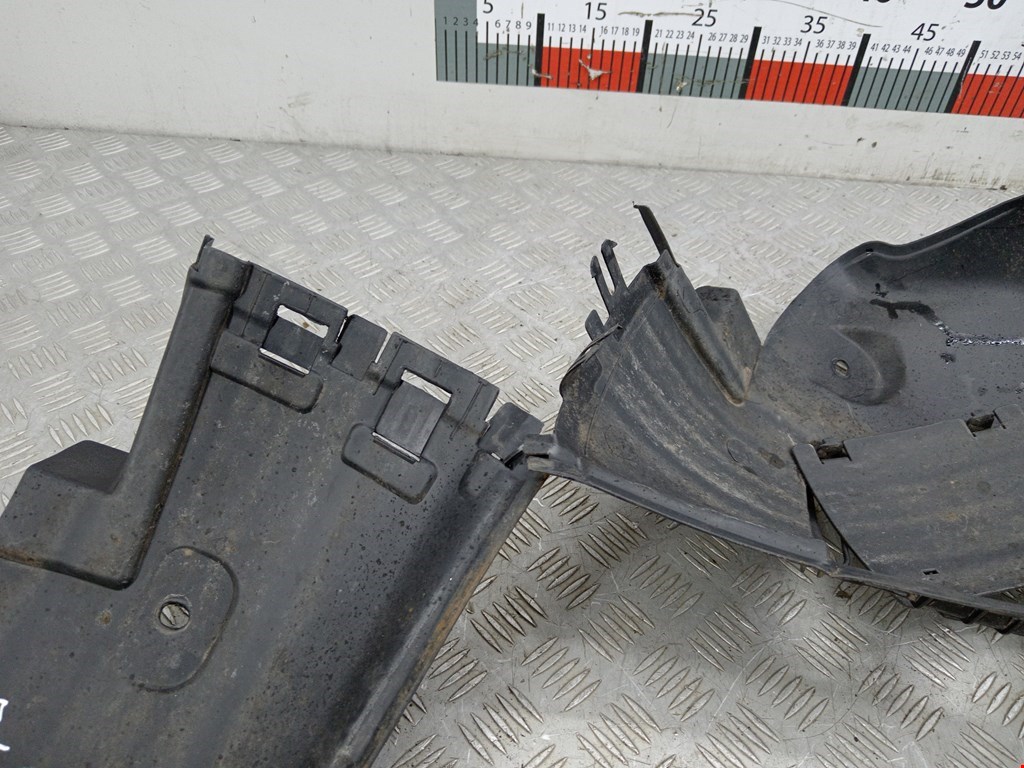 Локер (подкрылок) передний левый OPEL Astra H/Family 2004-2015