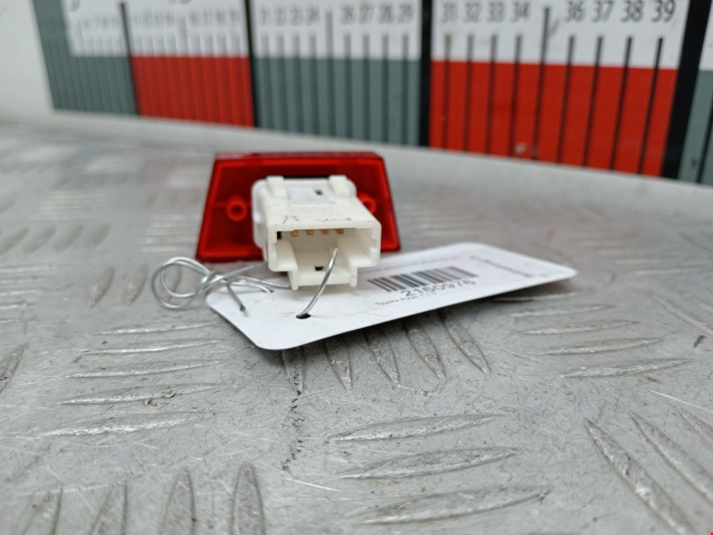 Кнопка аварийной сигнализации (аварийки) TOYOTA Aygo AB10 2005-2014