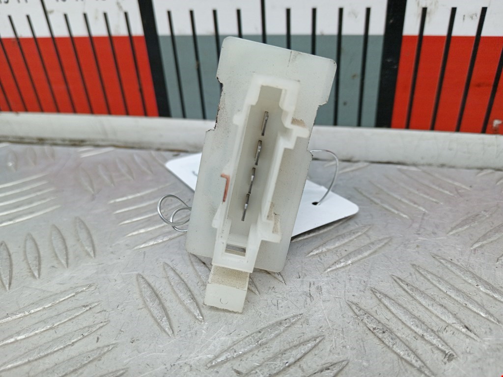 Резистор отопителя (сопротивление печки) PEUGEOT 207 2006-2015