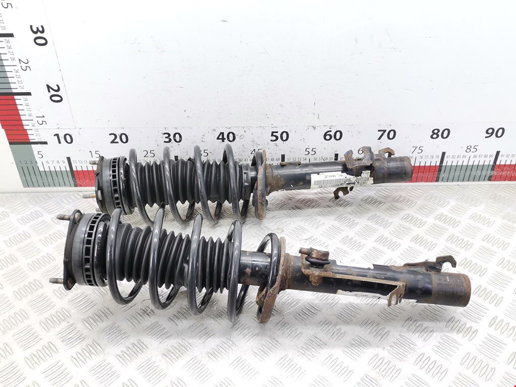 Амортизатор передний левый FORD Fiesta 2001-2008