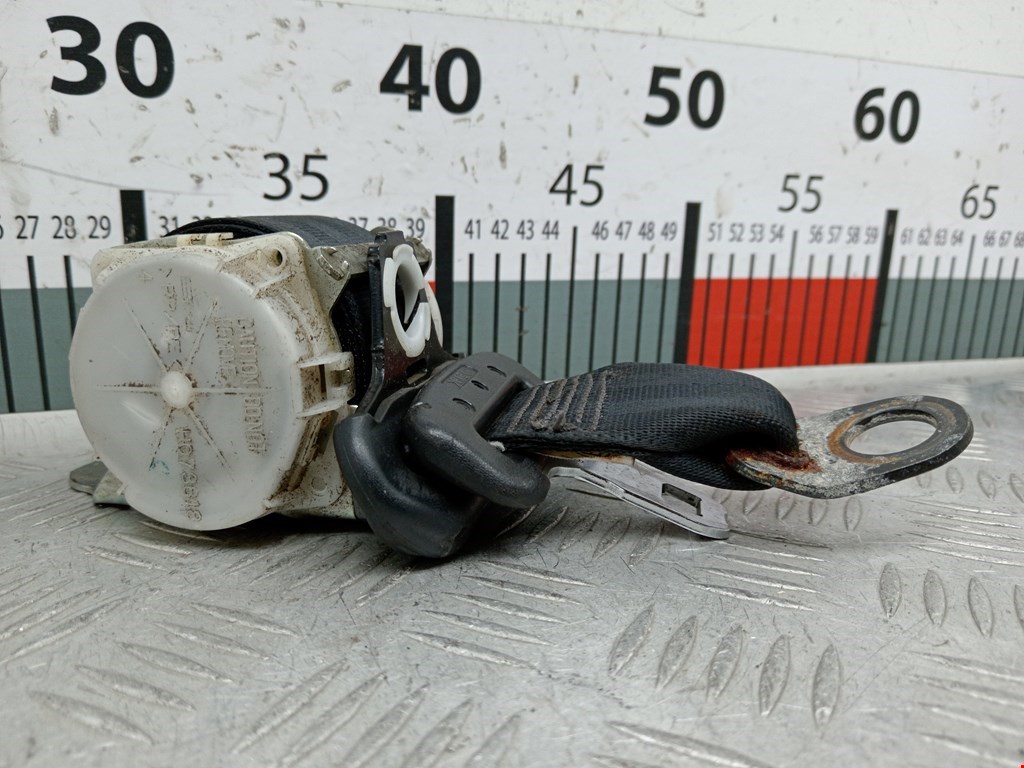 Ремень безопасности задний левый TOYOTA Aygo AB10 2005-2014