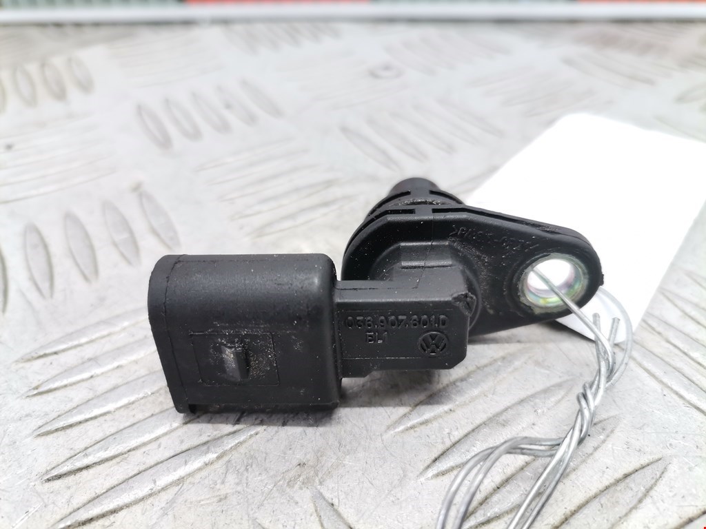 Датчик положения распредвала VOLKSWAGEN Golf IV 1997-2003