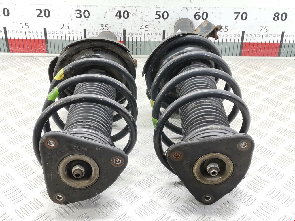 Амортизатор передний левый MAZDA Mazda 3 BK 2003-2009