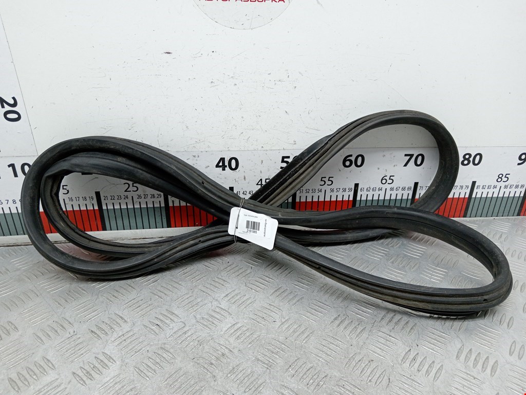Уплотнитель двери TOYOTA Aygo AB10 2005-2014