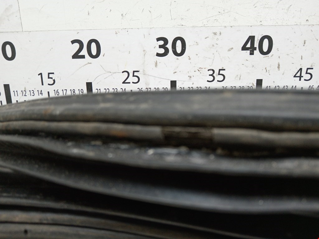 Уплотнитель двери TOYOTA Aygo AB10 2005-2014