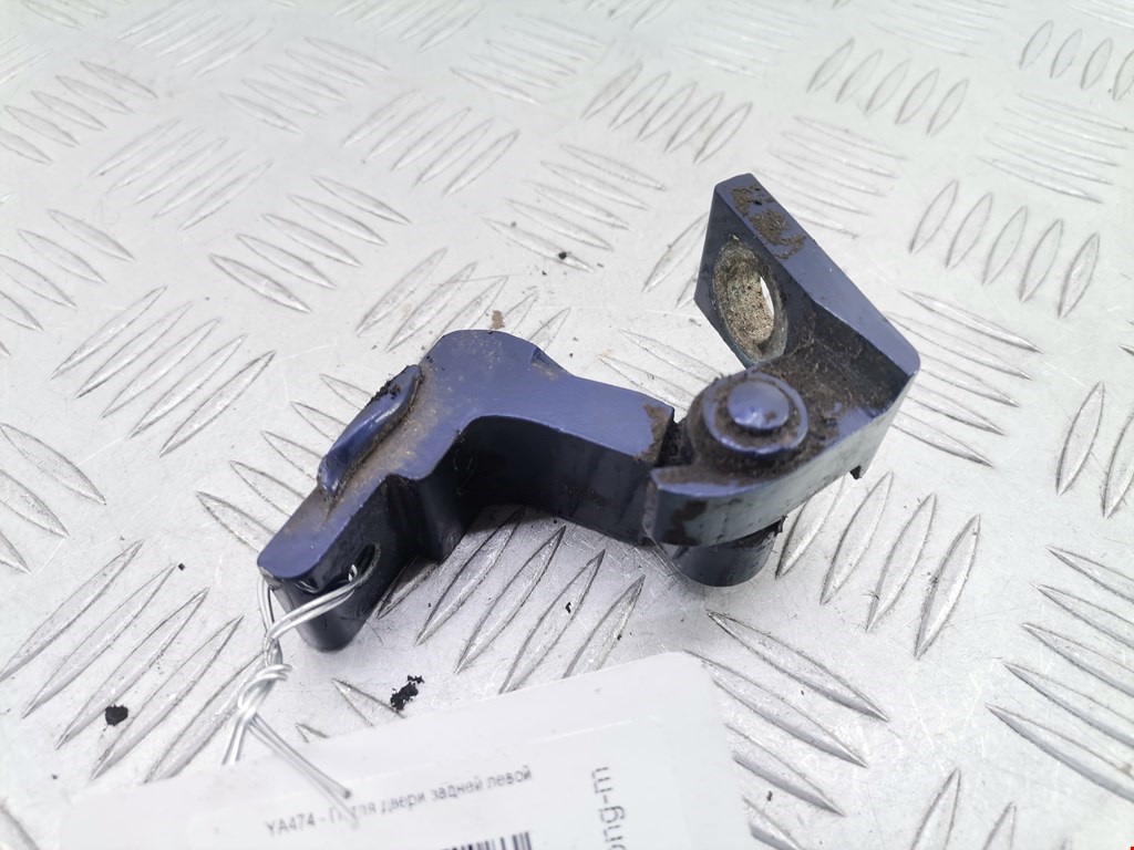 Петля двери задней левой Audi A6 C5 (1997-2005)