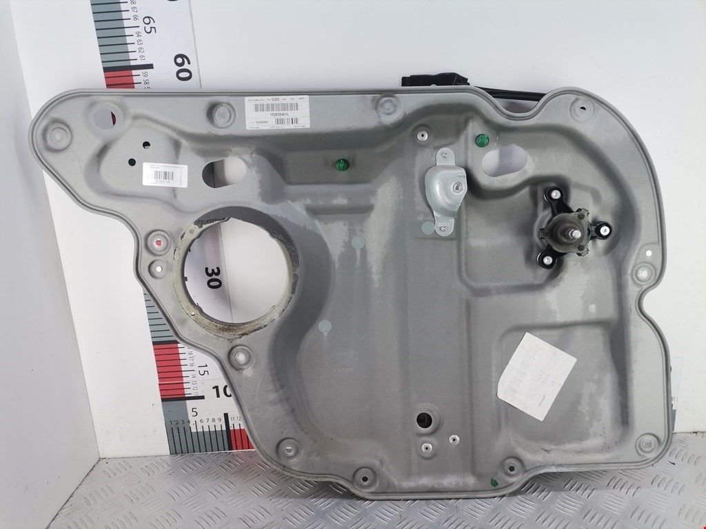 Стеклоподъемник задний левый VOLKSWAGEN Touran 2003-2010