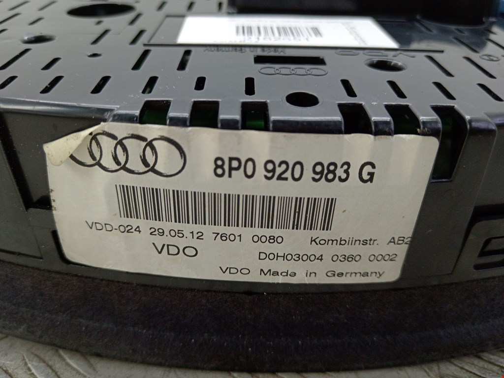 Панель приборов (щиток) AUDI A3 8P 2003-2013